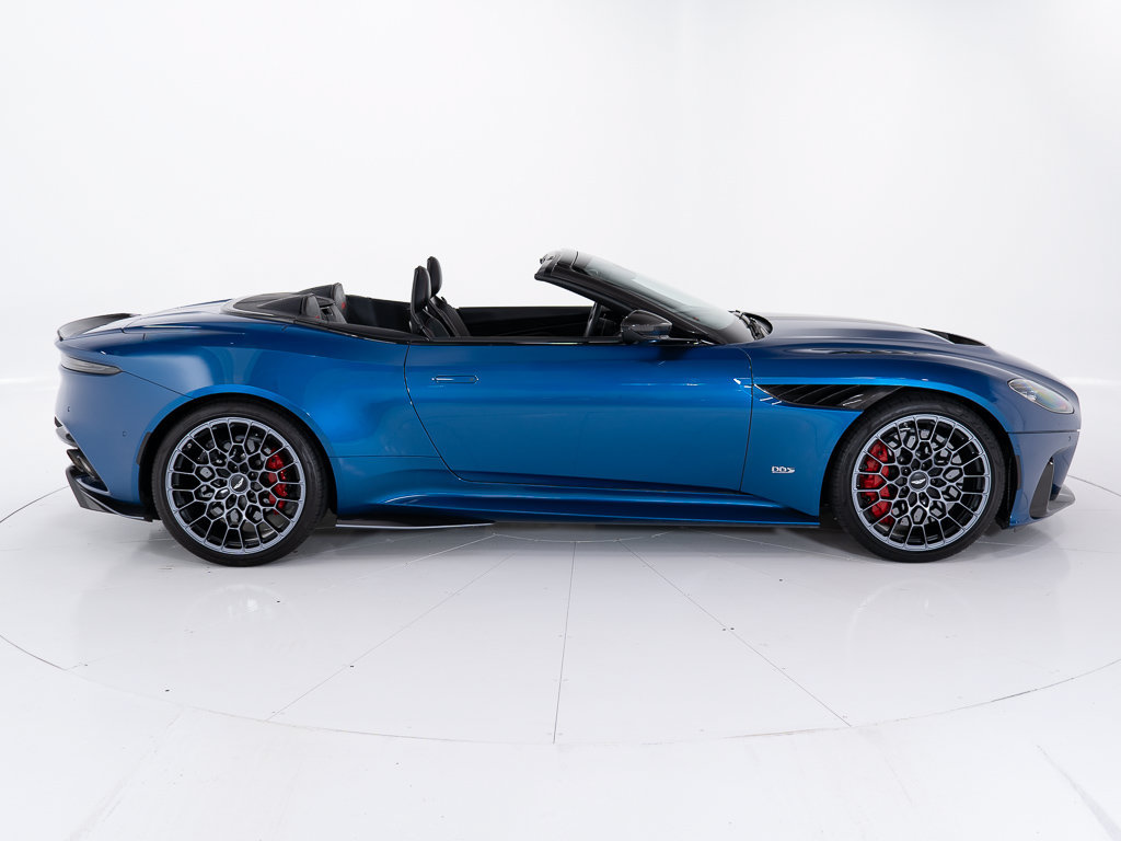 Used 2023 Aston Martin DBS Superleggera Volante RWD image 6