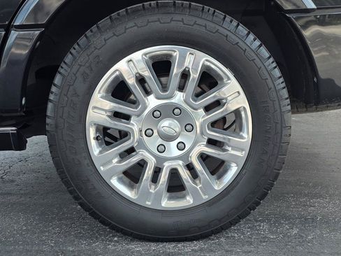Used 2012 Ford Expedition Limited RWD image 45