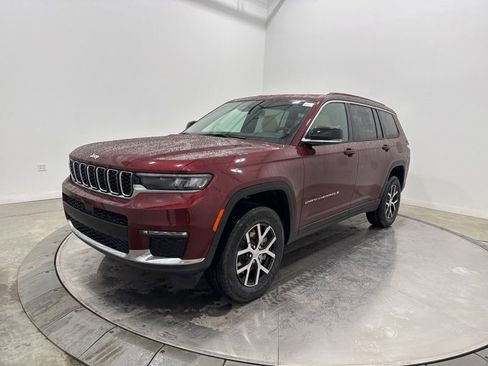 New 2025 Jeep Grand Cherokee L Limited AWD/4WD image 3