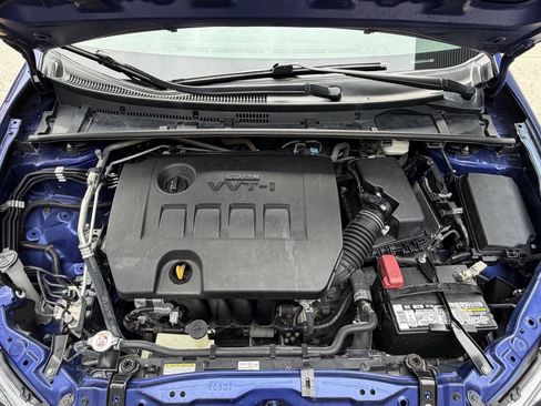 Used 2019 Toyota Corolla SE w/ Body Protection Package FWD image 29