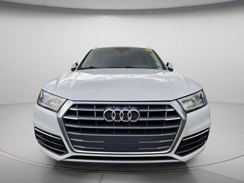 Used 2018 Audi Q5 Premium Plus w/ Premium Plus Package AWD/4WD image 3