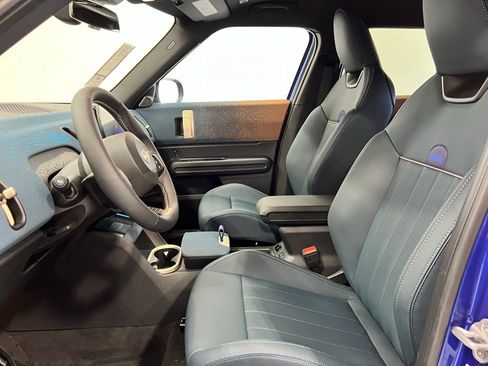 Certified 2025 MINI Cooper Countryman S image 11