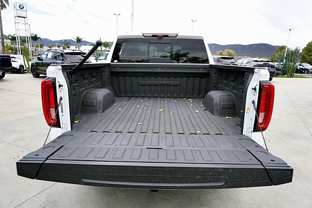 Used 2023 GMC Sierra 1500 Denali w/ Denali Reserve Package AWD/4WD image 22