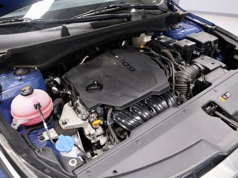 Used 2024 Kia Sportage EX FWD image 19