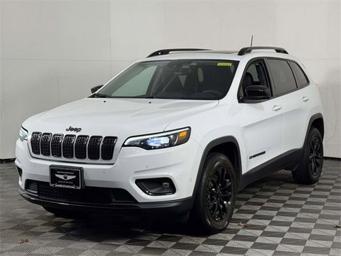 Used 2023 Jeep Cherokee Altitude Lux w/ Lux Elite Package image 7