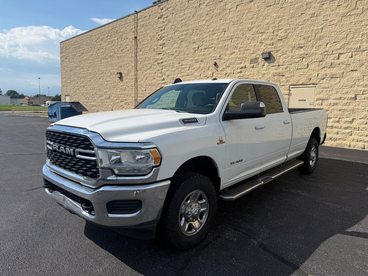 Used 2022 RAM 3500 Big Horn AWD/4WD image 1