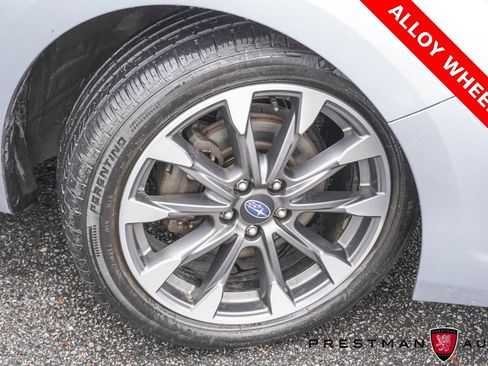 Used 2020 Subaru Impreza 2.0i Limited image 11