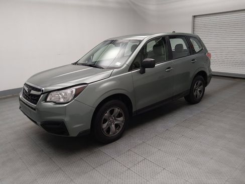 Used 2017 Subaru Forester 2.5i image 2