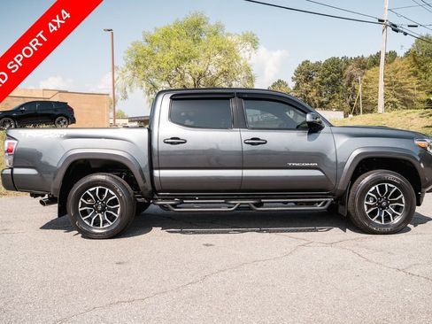 Certified 2023 Toyota Tacoma TRD Sport w/ Advanced Technology Package AWD/4WD image 9