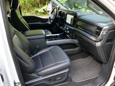 Used 2025 Ford F350 Lariat w/ Lariat Ultimate Package AWD/4WD image 52