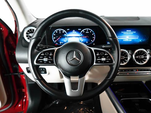 Used 2022 Mercedes-Benz GLA 250 image 19