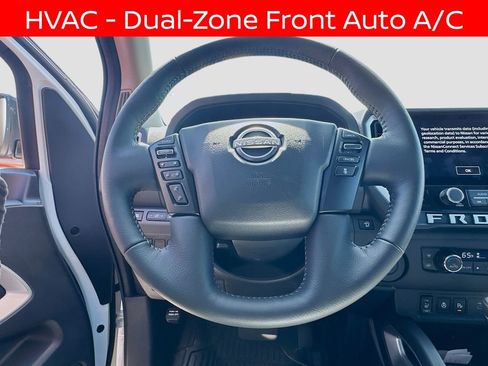 Certified 2025 Nissan Frontier SV w/ SV Convenience Package RWD image 11