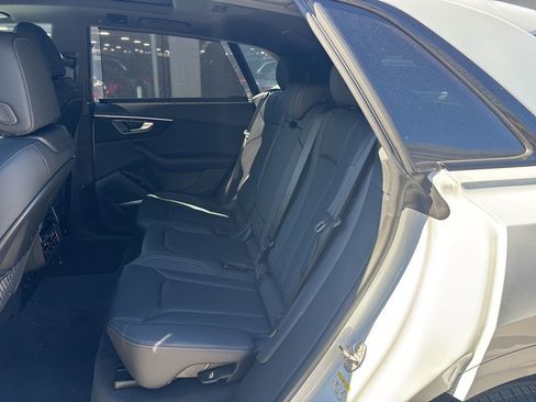 New 2026 Audi Q8 Premium Plus image 14