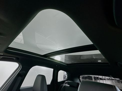 Used 2025 BMW X1 xDrive28i image 25