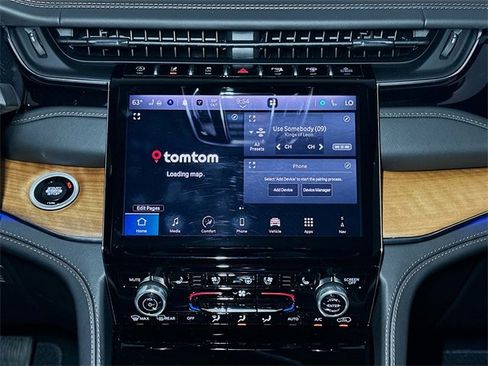 Certified 2024 Jeep Grand Cherokee Summit image 11