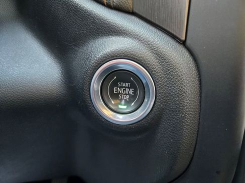 Used 2020 GMC Sierra 1500 AT4 w/ AT4 Premium Package AWD/4WD image 37
