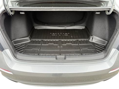 Used 2025 Honda Civic Sport image 17