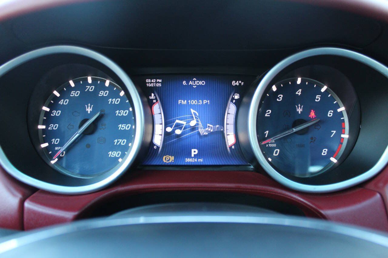 Used 2015 Maserati Ghibli S Q4 AWD/4WD image 16