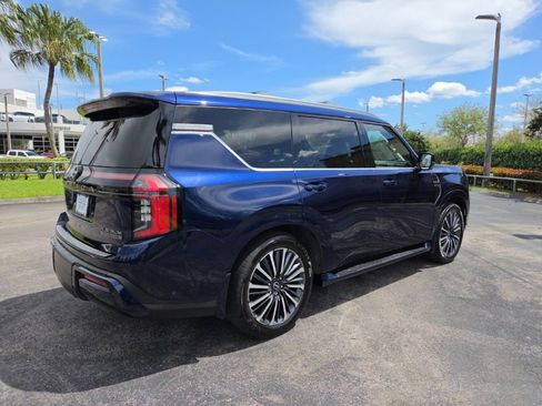 Used 2025 Nissan Armada Platinum Reserve image 9