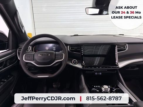 New 2026 Jeep Grand Wagoneer Limited AWD/4WD image 31