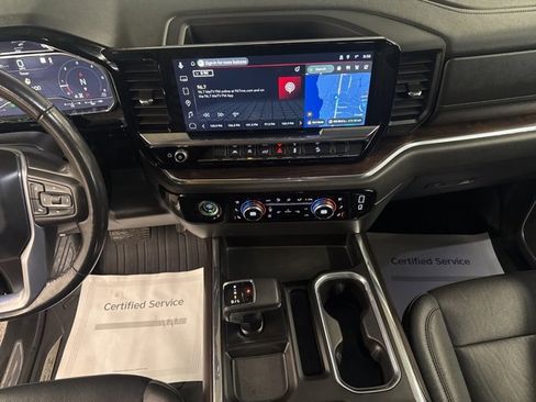 Used 2023 GMC Sierra 1500 SLT image 18