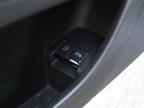 Used 2008 Audi TT 2.0T image 24