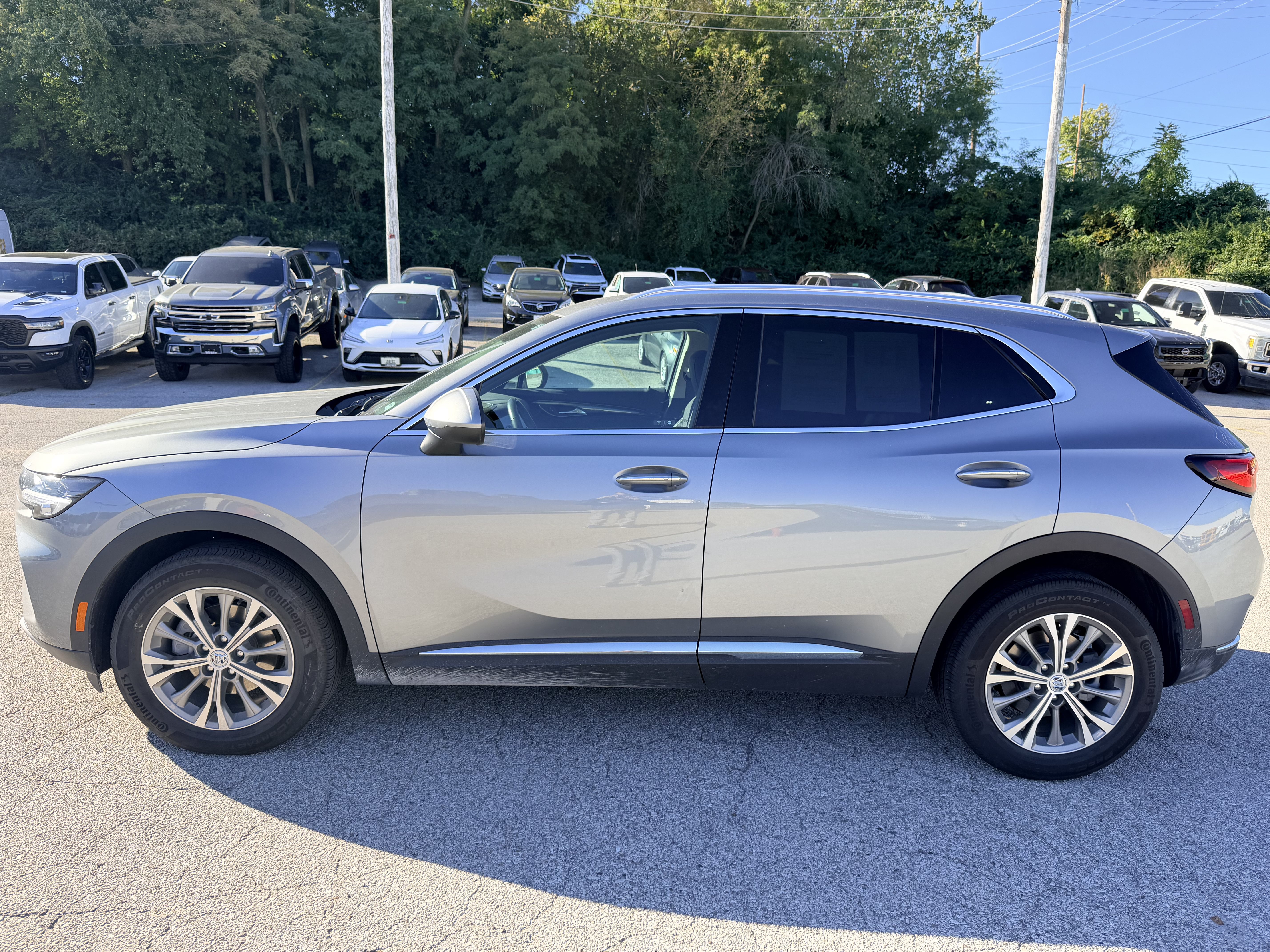Used 2023 Buick Envision Preferred AWD/4WD image 3
