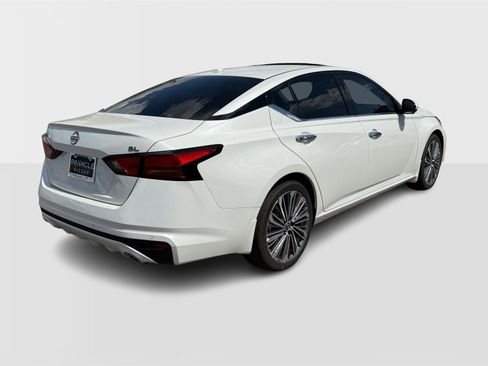 New 2025 Nissan Altima 2.5 SL image 6
