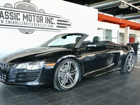 Used 2011 Audi R8 V10 AWD/4WD image 3