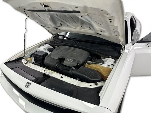 Used 2014 Dodge Challenger SXT w/ Sound Group image 11