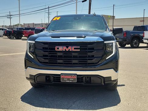 Used 2024 GMC Sierra 1500 Pro w/ Pro Value Package AWD/4WD image 3