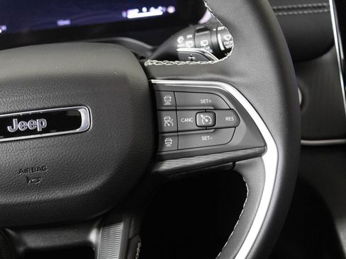 New 2025 Jeep Grand Cherokee Laredo X image 62