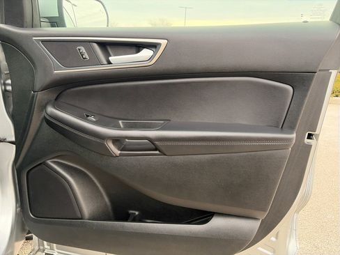 Used 2024 Ford Edge SEL w/ Convenience Package image 13