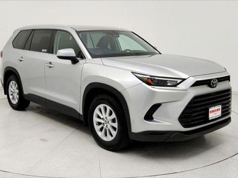 Certified 2024 Toyota Grand Highlander XLE image 1