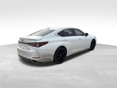 Used 2023 Lexus ES 350 F Sport image 4