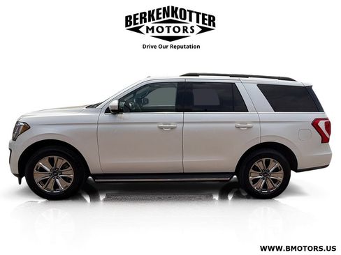 Used 2018 Ford Expedition XLT w/ Equipment Group 202A AWD/4WD image 6