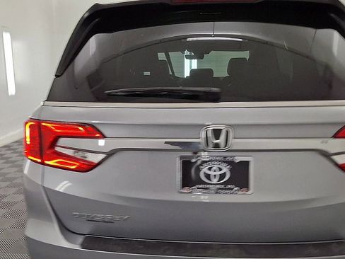 Used 2019 Honda Odyssey EX-L image 3
