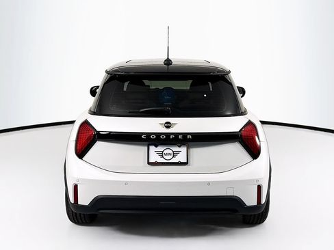 New 2026 MINI Cooper 2-Door Hardtop FWD image 6