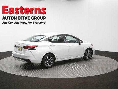 Used 2024 Nissan Versa SV FWD image 40