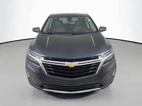 Used 2023 Chevrolet Equinox LT image 2
