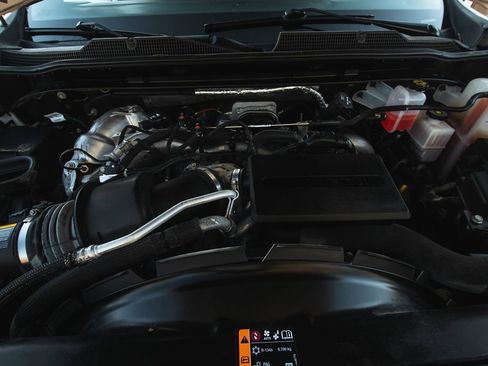 Used 2024 Chevrolet Silverado 2500 LTZ w/ LTZ Convenience Package image 25