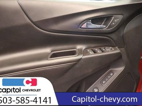 Used 2019 Chevrolet Equinox Premier FWD image 11