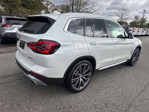 Used 2023 BMW X3 sDrive30i w/ Premium Package image 7