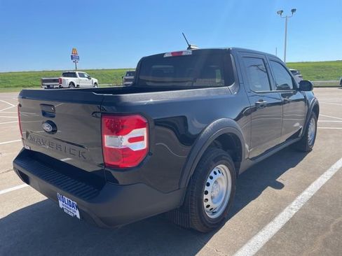 Used 2025 Ford Maverick XL w/ Equipment Group 102A image 6