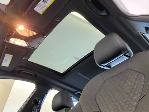 Certified 2023 BMW 540i xDrive w/ M Sport Package image 14