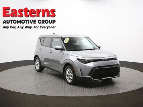 Used 2024 Kia Soul LX w/ Option Group 015 image 49