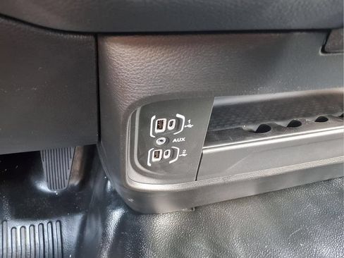 New 2026 RAM 3500 Tradesman w/ Chrome Appearance Group A AWD/4WD image 13