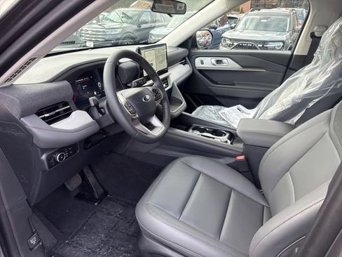 New 2026 Ford Explorer Active w/ Active Comfort Package AWD/4WD image 11
