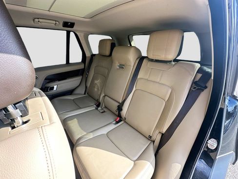 Used 2021 Land Rover Range Rover AWD/4WD image 25