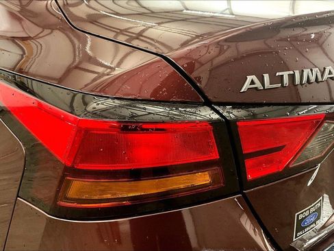 Used 2023 Nissan Altima 2.5 SL image 28